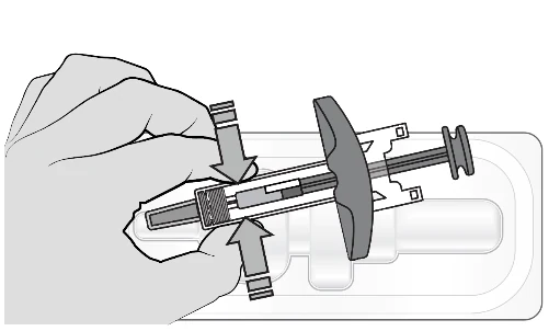 Description : A hand holding a tool

Description automatically generated